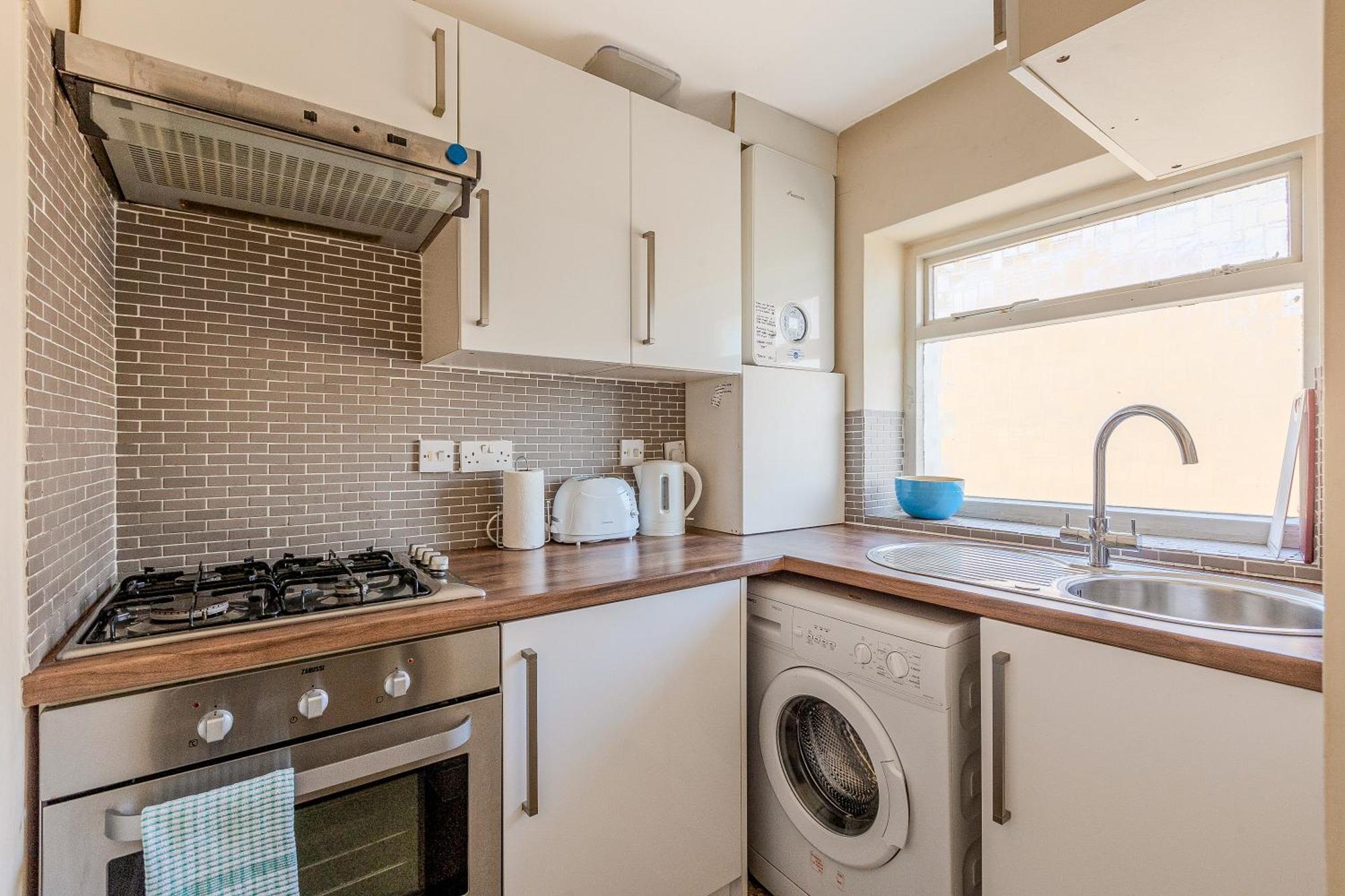 Comfy 1br Flat, 5 Minutes Chalk Farm Tube * London